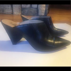 Belle by Sigerson Morrison pointy toe black mule